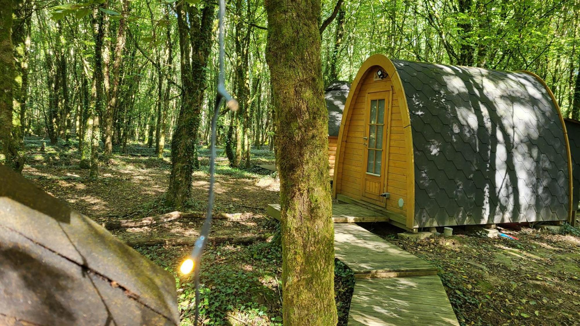 Le Domaine Insolite De Broceliande 뺑뽕 외부 사진
