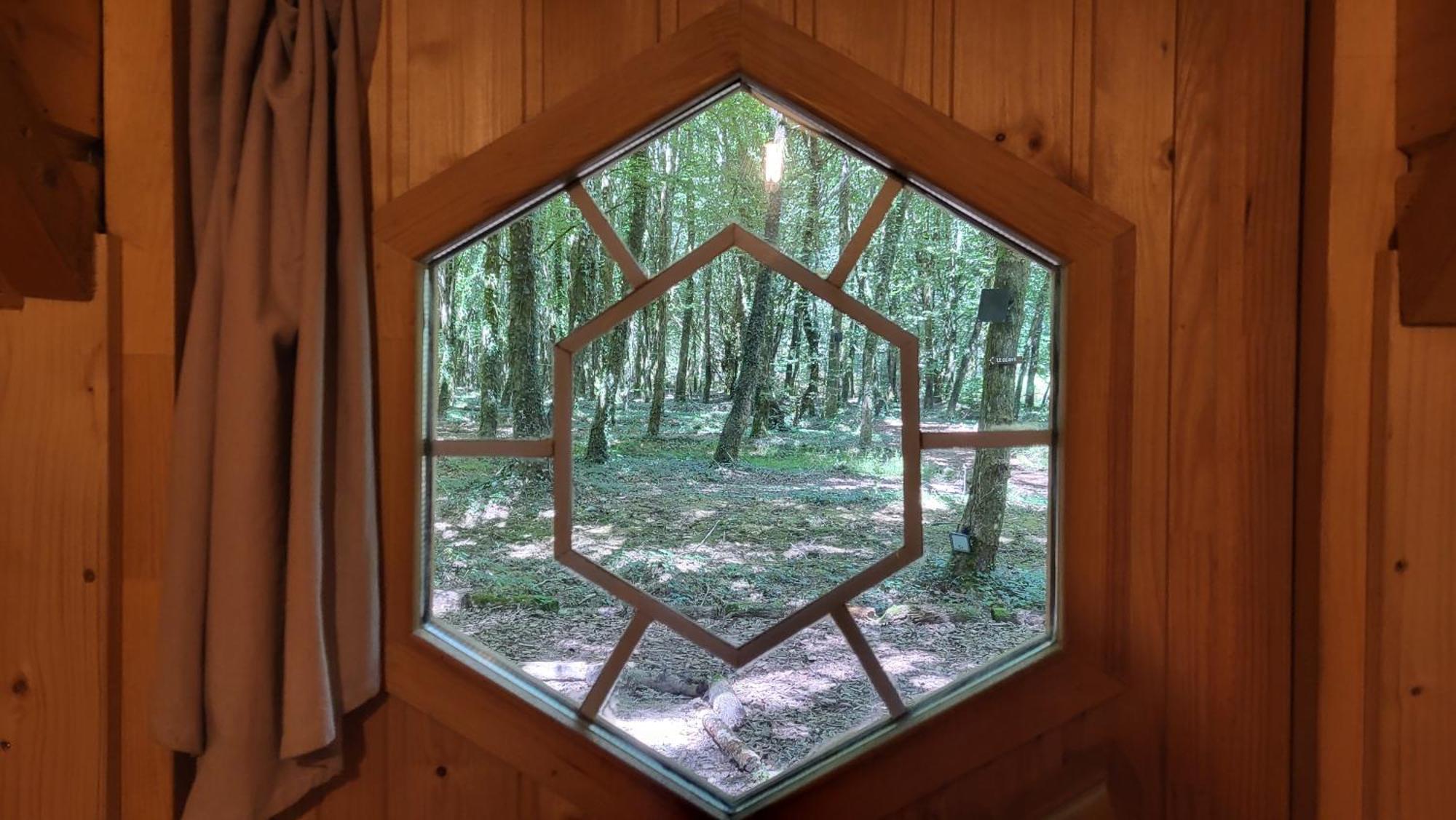 Le Domaine Insolite De Broceliande 뺑뽕 외부 사진
