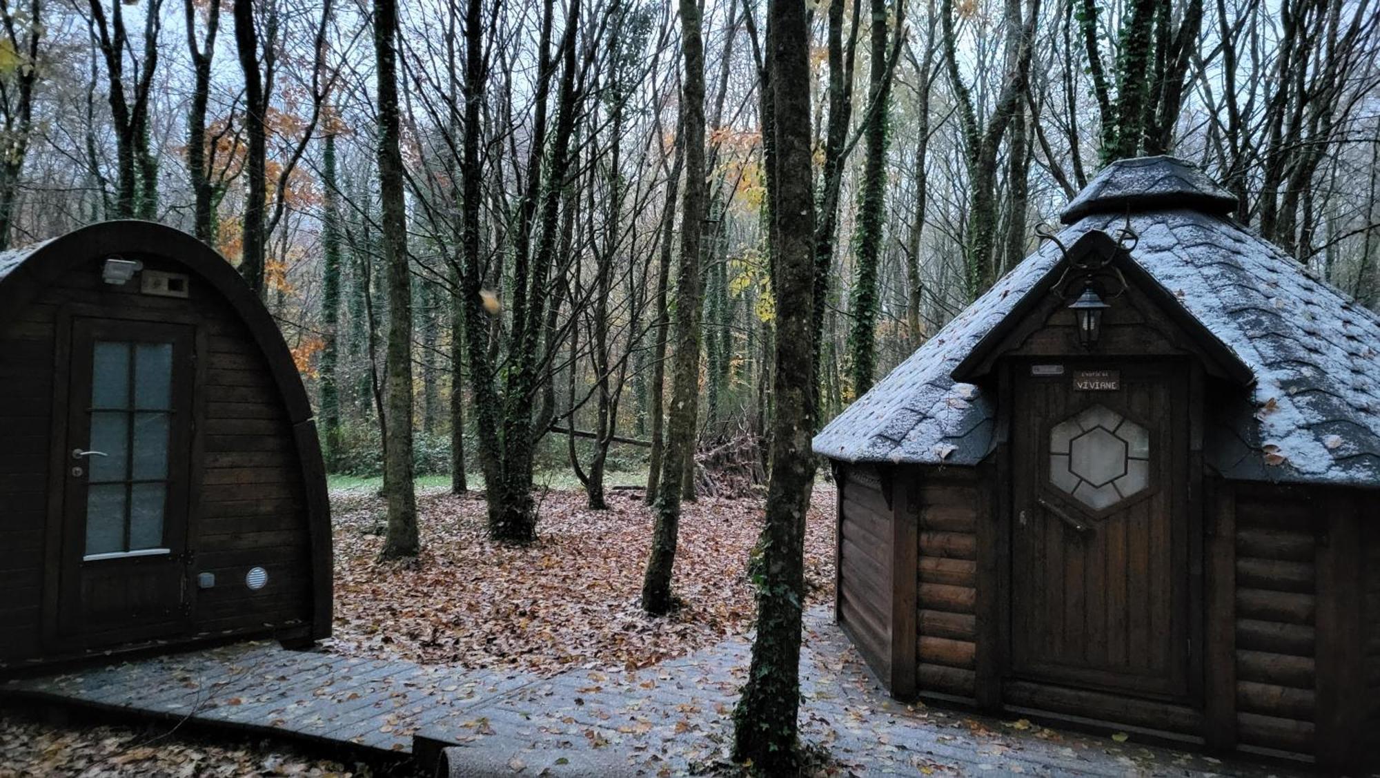 Le Domaine Insolite De Broceliande 뺑뽕 외부 사진